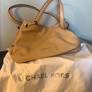 Michael Kors purse/ wallet